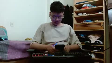 Snapshot of sebasslops chatting on January 2025 03:00:01 PM Sebas online show from January 2025 03:00:01 PM