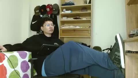 Snapshot of sebasslops chatting on February 2025 04:28:02 AM Sebas online show from February 2025 04:28:02 AM