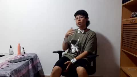 Snapshot of sebasslops chatting on January 2026 06:48:01 AM Sebas online show from January 2026 06:48:01 AM