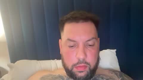 sebastian_2207 online show from December 2025 01:15:02 AM