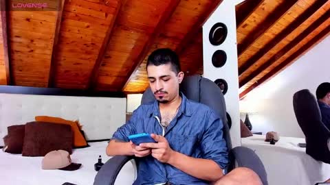 Sebastian Berne online show from March 2025 10:54:01 PM