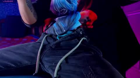 Sebastian online show from March 2025 07:06:02 PM