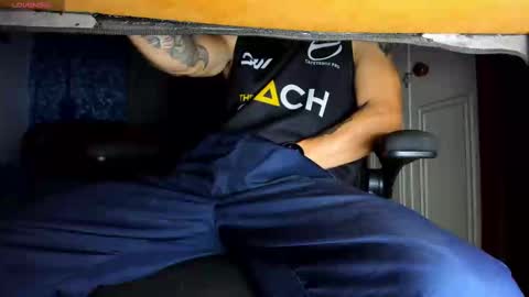 Sebastian online show from September 2025 12:33:01 AM