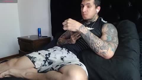 Sebastian online show from February 2026 07:01:02 PM