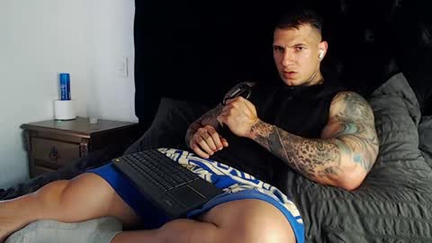 Sebastian online show from April 2026 07:19:02 PM