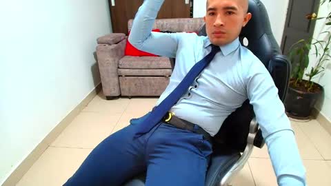 juan  sebastian online show from February 2025 03:18:01 PM