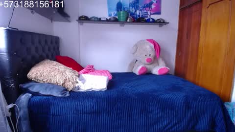 Myystiic online show from November 2025 07:02:01 PM