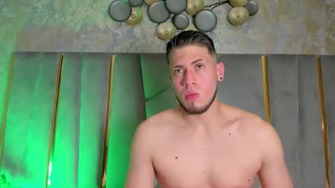  Sebastian  online show from November 2025 08:34:02 PM