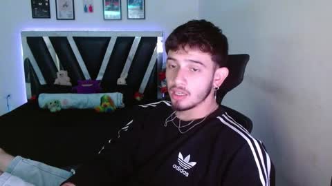 Sebas online show from January 2026 07:04:02 PM