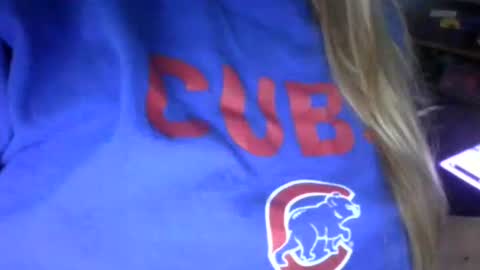 Sunny online show from November 2025 05:24:01 PM