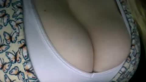 Sunny online show from February 2026 06:39:02 PM