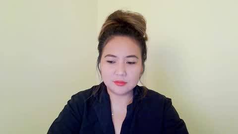 MILAN online show from January 2025 02:25:01 AM