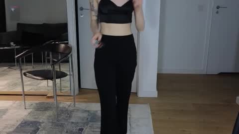 Sara online show from March 2026 09:10:01 PM