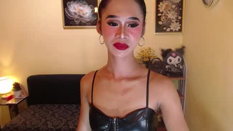 ashly online show from October 2025 02:43:02 AM