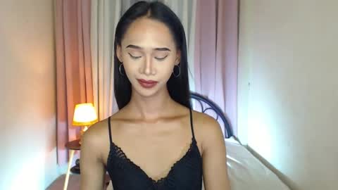 ashly online show from June 2026 02:00:01 AM