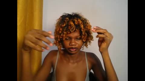 seductive_sugar247 online show from May 2026 06:09:01 PM