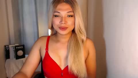 Deluxe online show from September 2025 04:11:02 AM