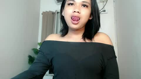 Deluxe online show from June 2026 08:57:02 PM