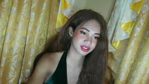 Snapshot of seductivepinoy_xx chatting on December 2025 04:33:01 PM seductivepinoy_xx online show from December 2025 04:33:01 PM