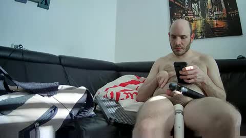 Sebastian online show from February 2025 09:43:01 AM