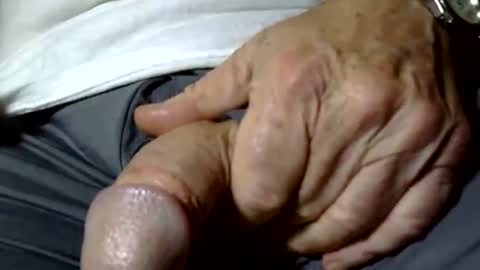 seeus24 online show from October 2025 10:32:02 PM