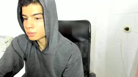 Snapshot of seigfried0 chatting on March 2025 07:12:02 PM Seigfried online show from March 2025 07:12:02 PM