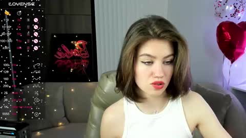 Selena online show from March 2025 04:06:01 AM