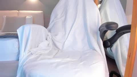 Snapshot of selena_monroy chatting on February 2026 09:07:01 PM Selena online show from February 2026 09:07:01 PM