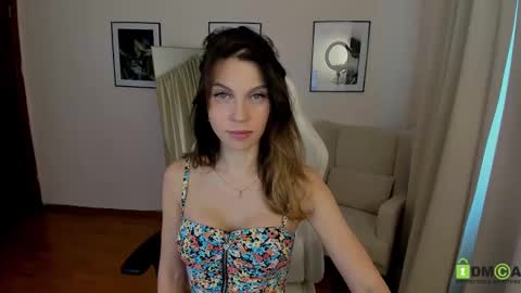 Snapshot of selena_rase chatting on January 2025 09:15:01 AM Selena online show from January 2025 09:15:01 AM