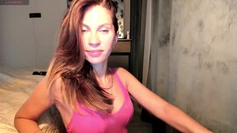 Snapshot of selena_rase chatting on October 2025 04:27:01 PM Selena online show from October 2025 04:27:01 PM