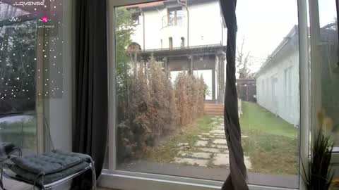 Selena online show from March 2025 07:46:02 AM