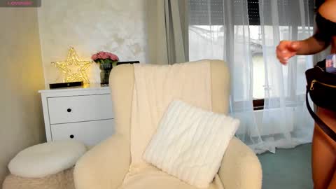 Selena online show from March 2026 09:02:02 AM