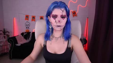 selenairis online show from October 2025 09:37:01 PM