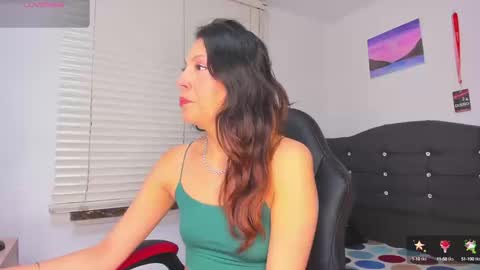 Selena online show from September 2025 08:42:02 PM