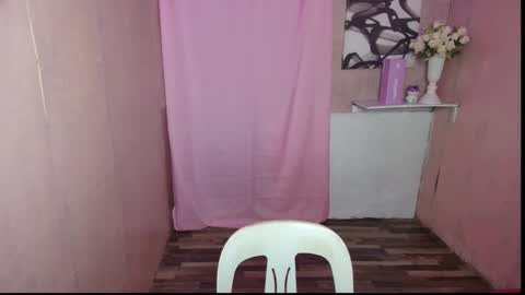 Aprilane online show from October 2025 09:28:01 AM