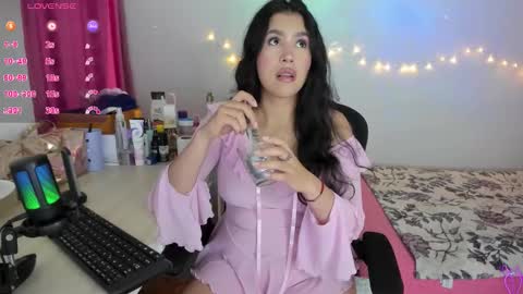 Karol. online show from February 2026 10:39:01 PM