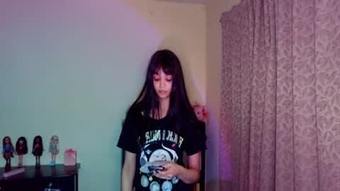 Snapshot of selene_hebe chatting on July 2026 03:33:01 AM selene_hebe online show from July 2026 03:33:01 AM