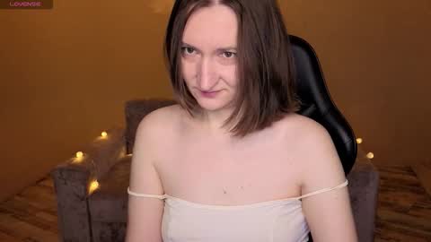 Snapshot of selestiasonata chatting on February 2026 01:24:02 AM selestiasonata online show from February 2026 01:24:02 AM