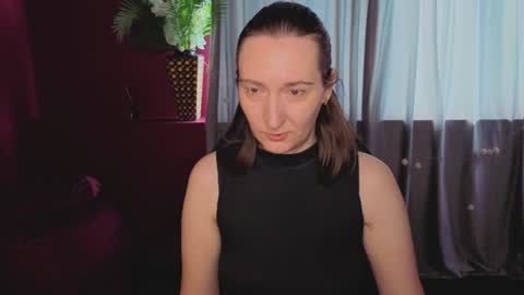Snapshot of selestiasonata chatting on June 2026 01:32:01 AM selestiasonata online show from June 2026 01:32:01 AM