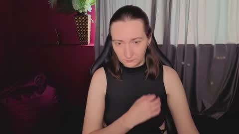 Snapshot of selestiasonata chatting on June 2026 01:19:01 AM selestiasonata online show from June 2026 01:19:01 AM