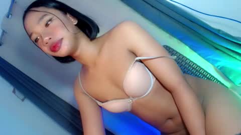 Jessy online show from October 2025 04:32:02 AM