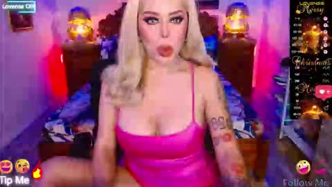 Snapshot of selina_diorxxx chatting on September 2025 04:47:02 AM Will You Be My CumDumpster in Real Drink My Milk online show from September 2025 04:47:02 AM