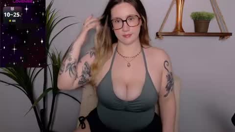 Selina Mae online show from July 2026 03:04:01 AM