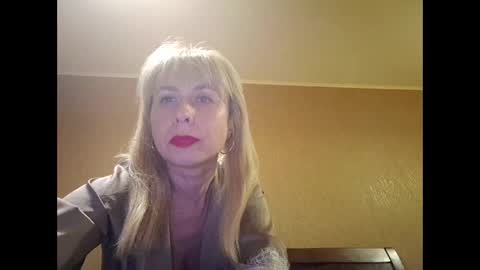 SelinaLovqx online show from April 2026 07:55:01 PM