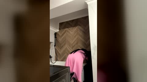 Selin online show from December 2025 08:19:02 AM