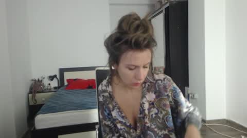 sellena_angels online show from February 2025 10:30:02 AM