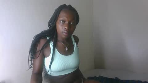 sellinprinces online show from November 2025 03:12:01 PM