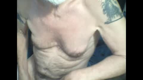 Snapshot of semajstretsa chatting on January 2025 11:27:01 PM frederick online show from January 2025 11:27:01 PM