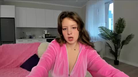 Ami online show from November 2025 08:36:02 AM