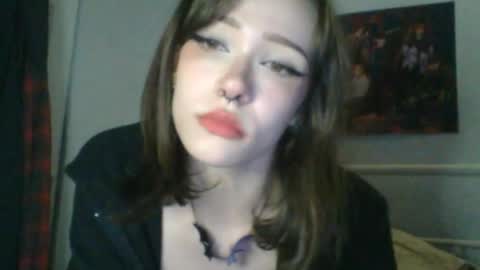 goddess esme  online show from January 2025 02:15:01 AM